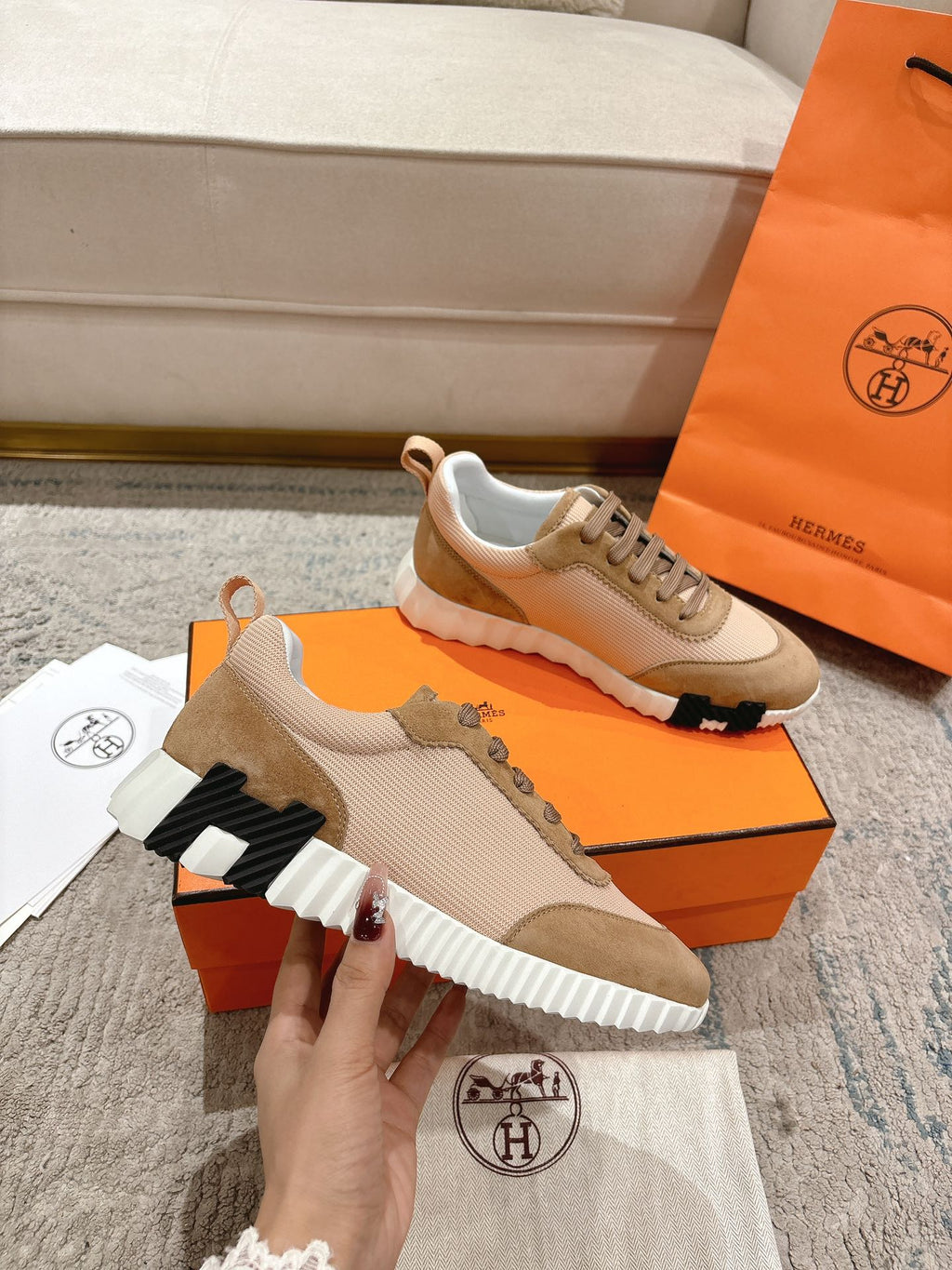 Hermes Sneaker