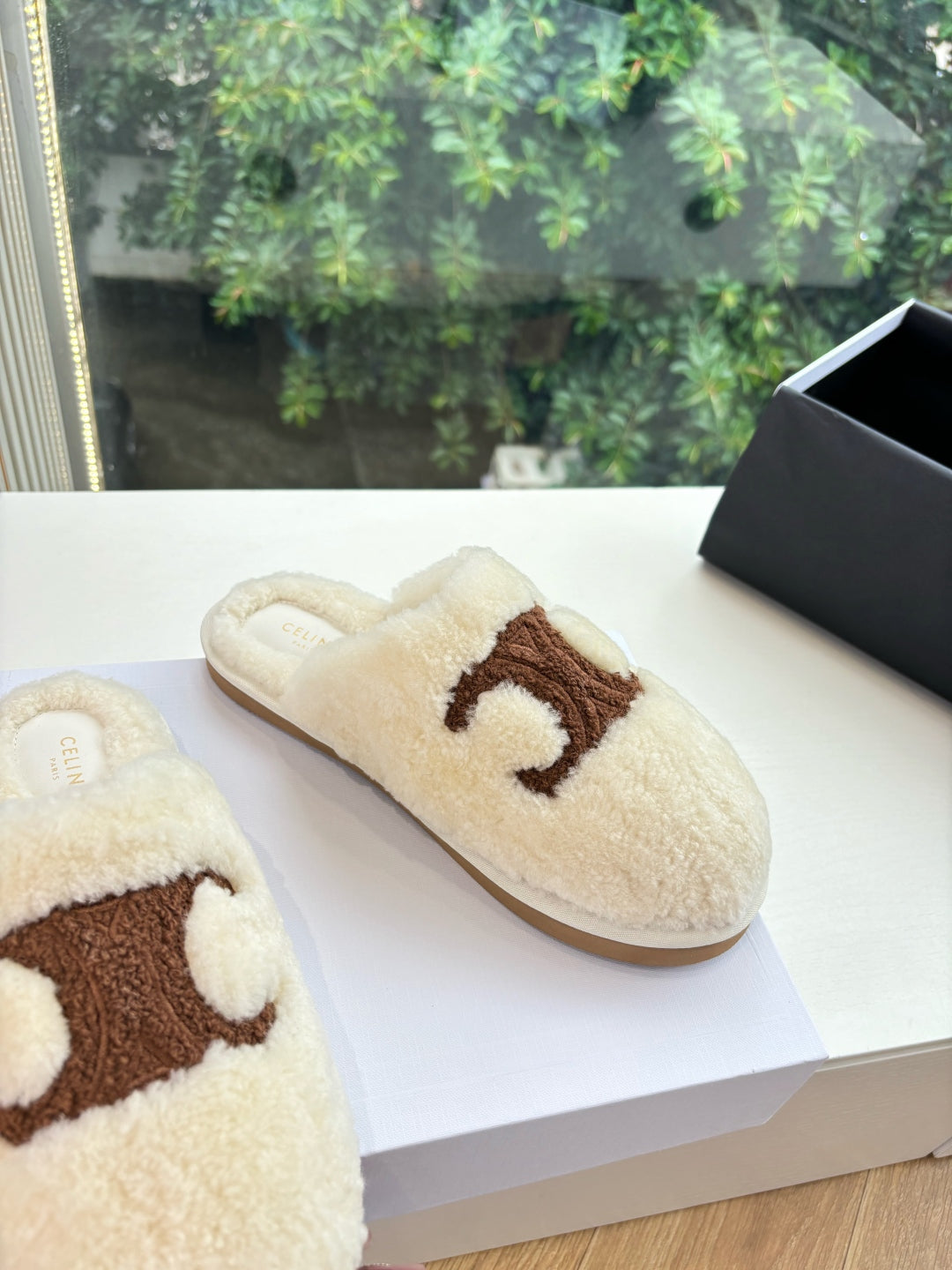Celine Slipper