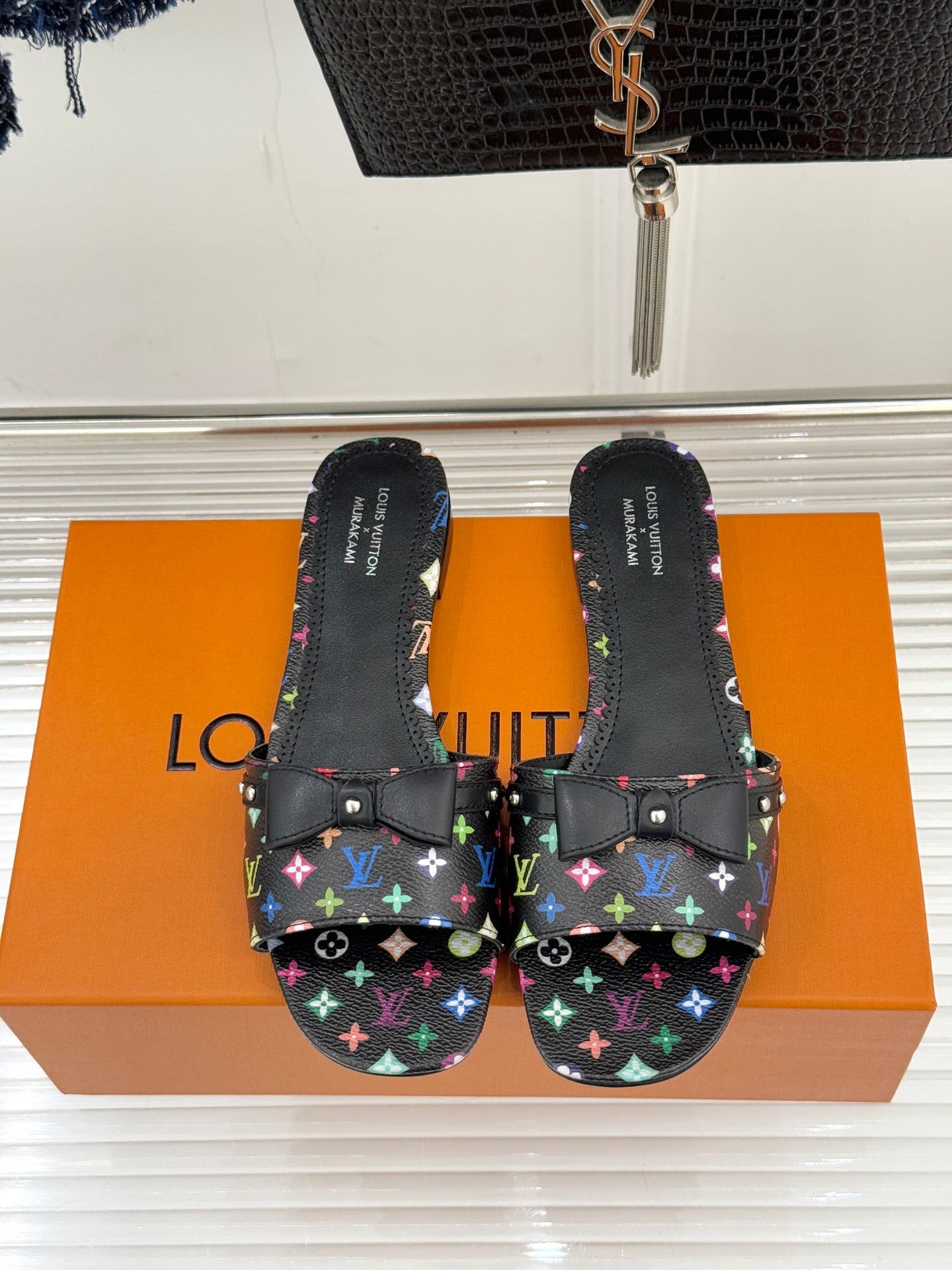 Louis Vuitton Slipper