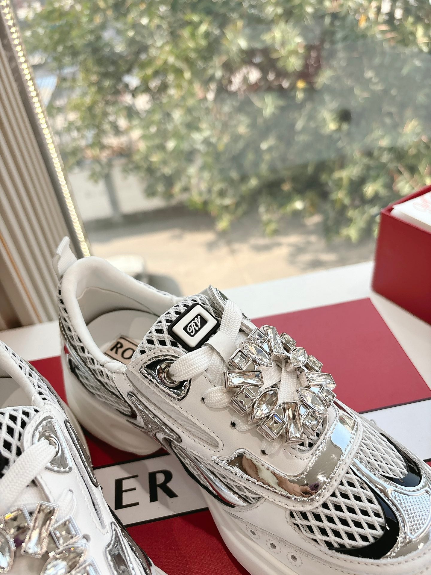 Roger Vivier Sneaker