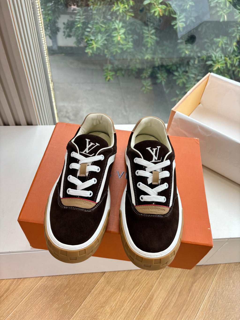 Louis Vuitton Sneaker