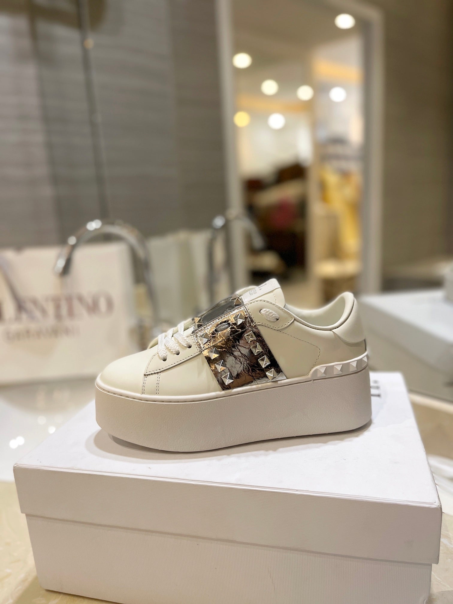 Valentino Sneaker