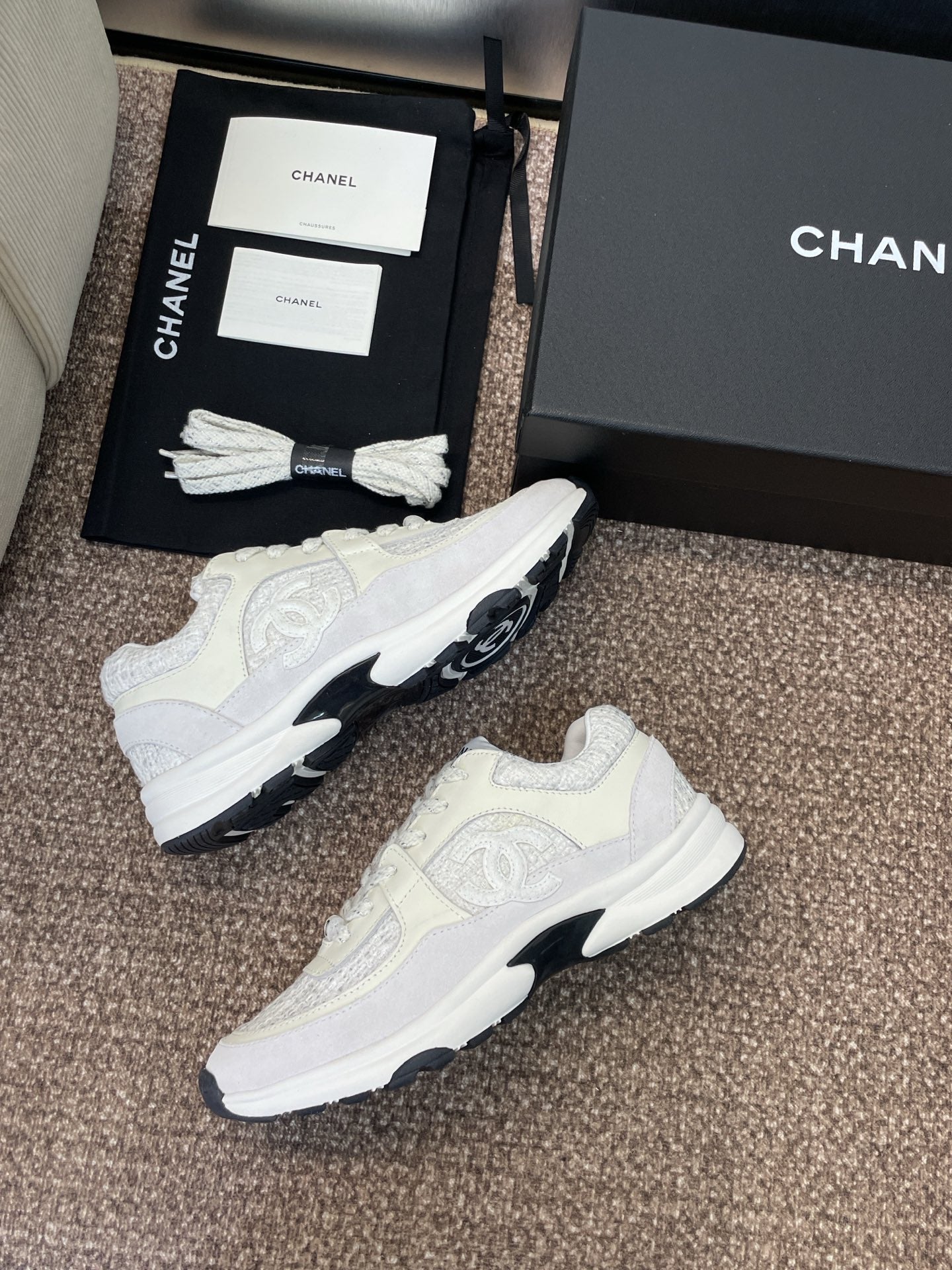 Chanel sneaker