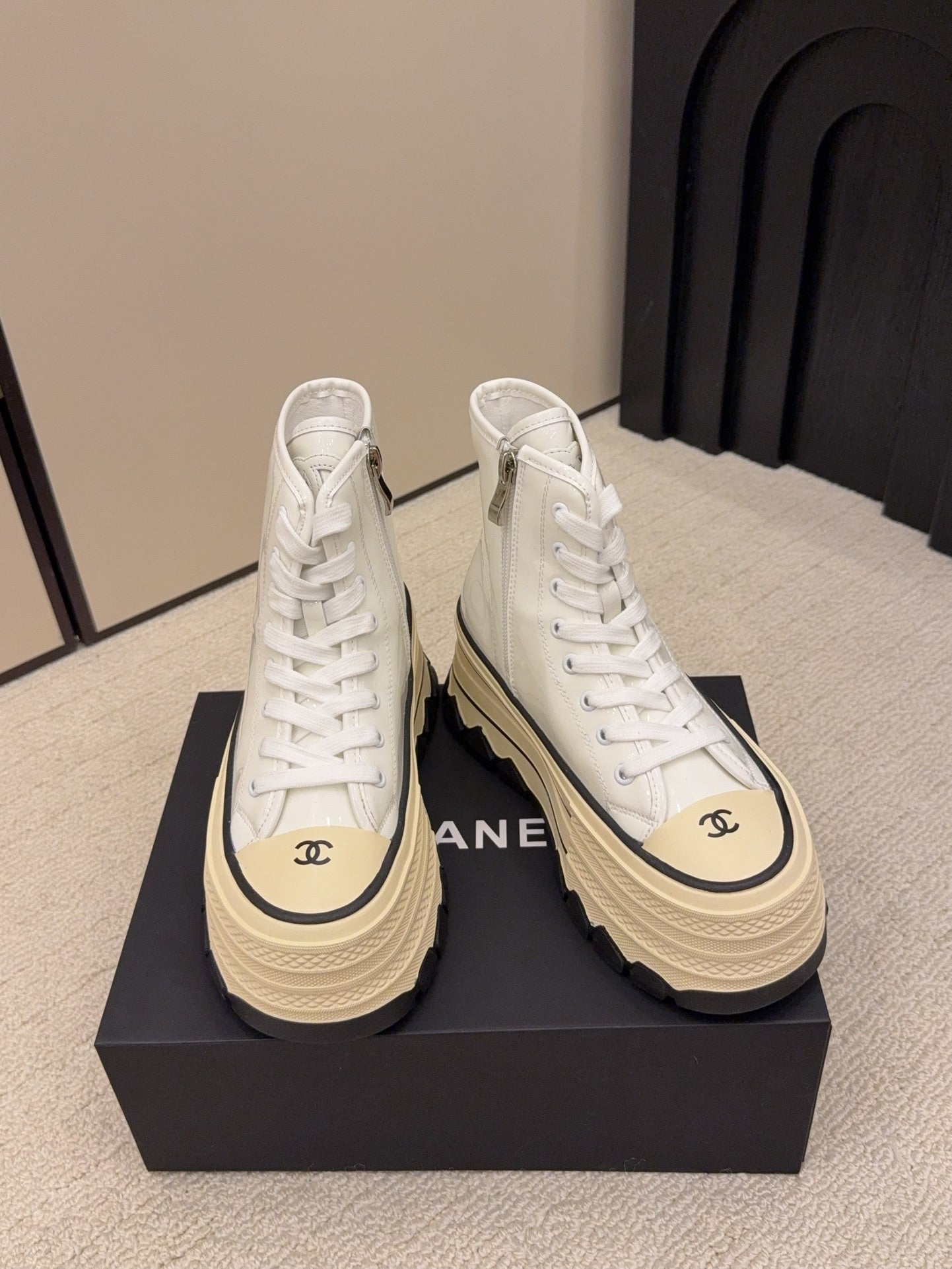 Chanel Sneaker