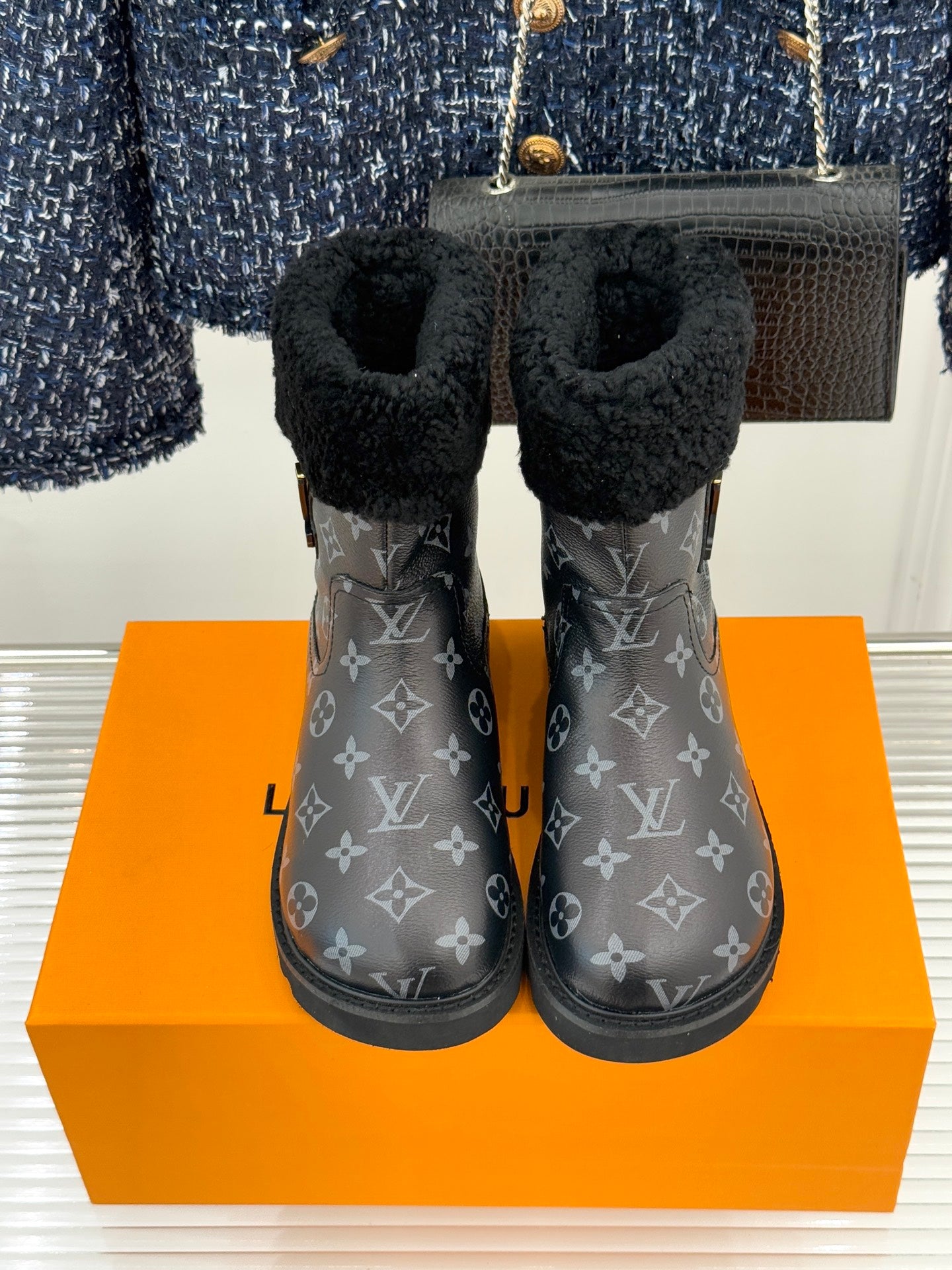 Louis Vuitton Bot
