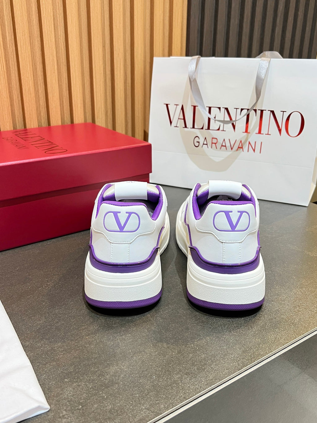Valentino Sneaker