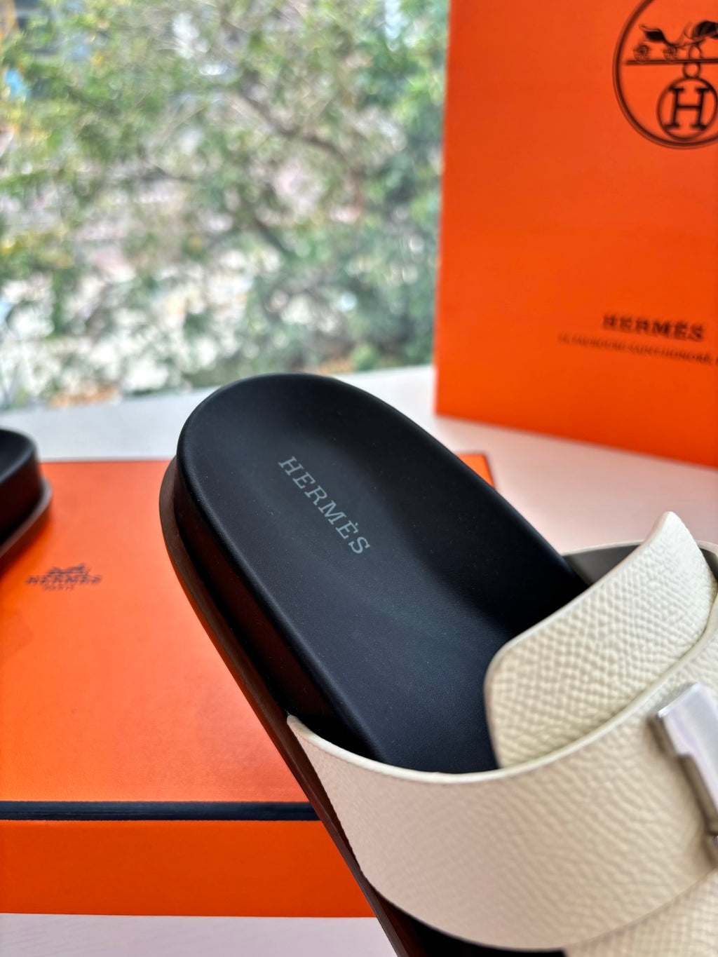 Hermes Slipper