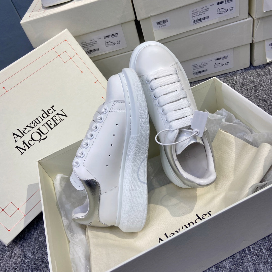 Alexander McQueen Sneaker