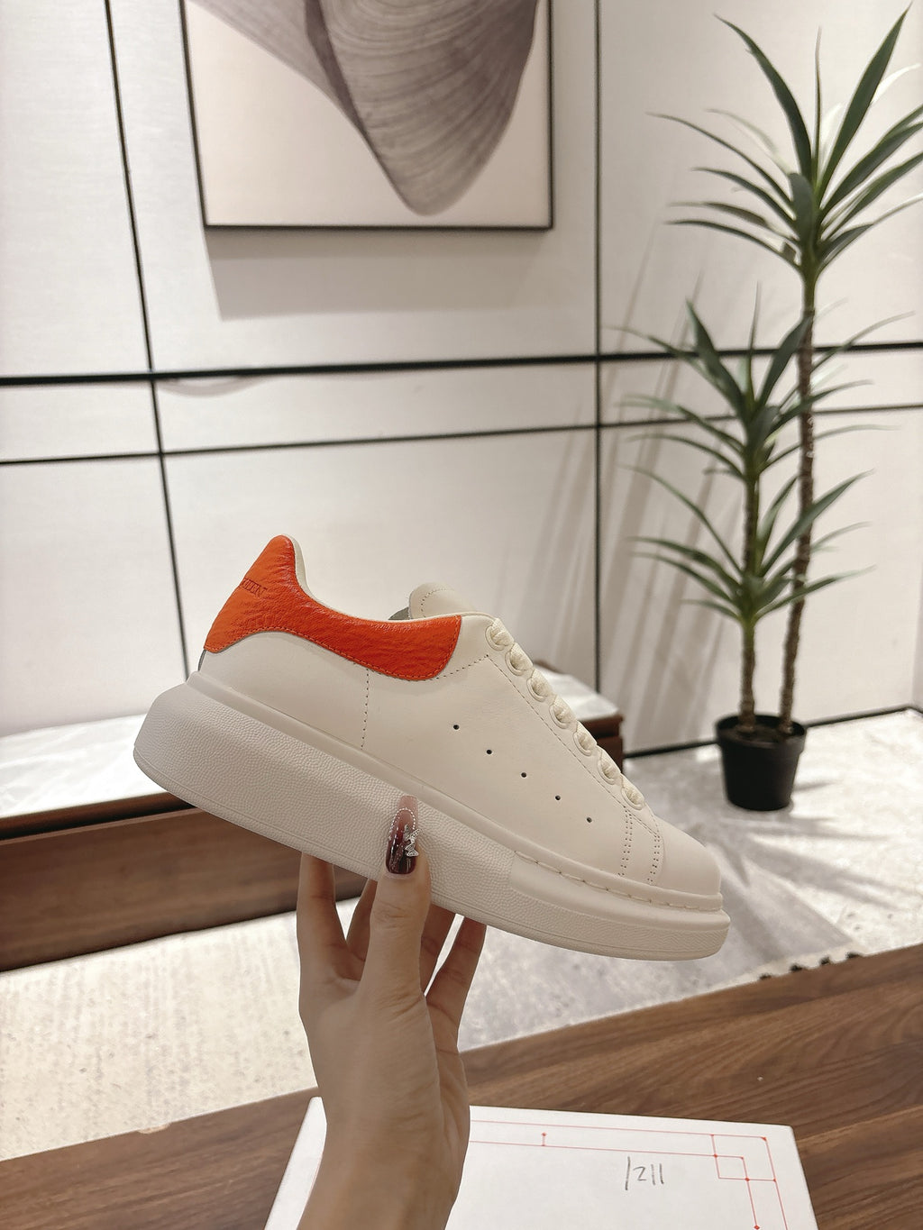 Alexander McQueen Sneaker