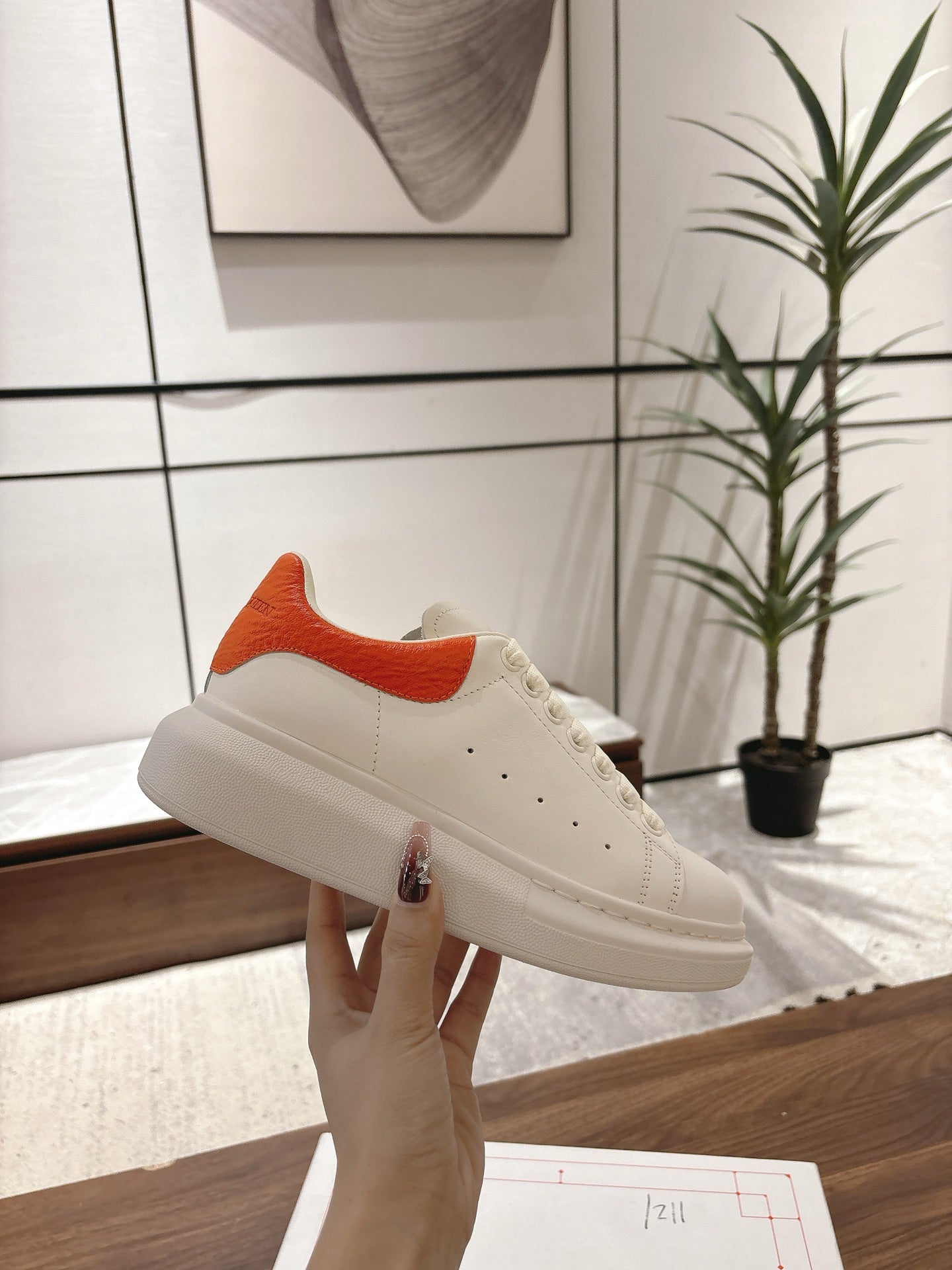 Alexander McQueen Sneaker