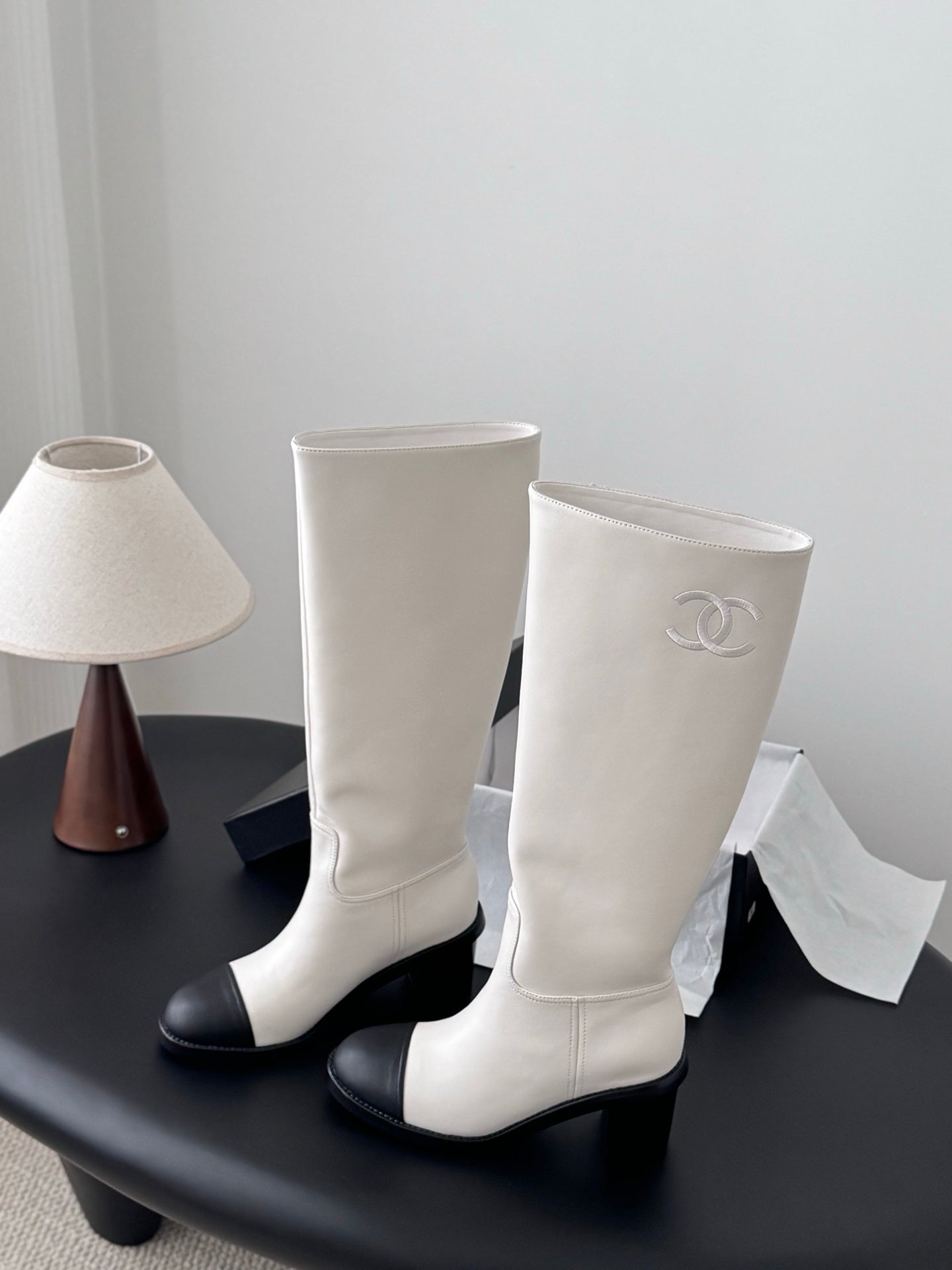 Chanel Çizme