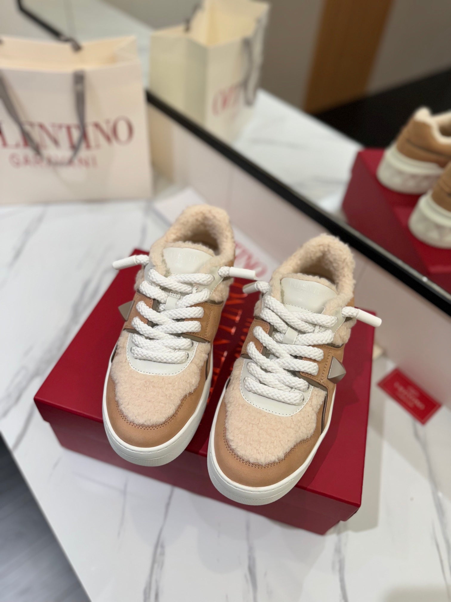 Valentino Sneaker