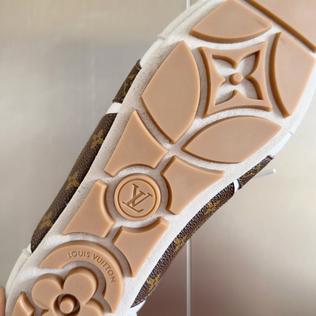 Louis Vuitton Sneaker