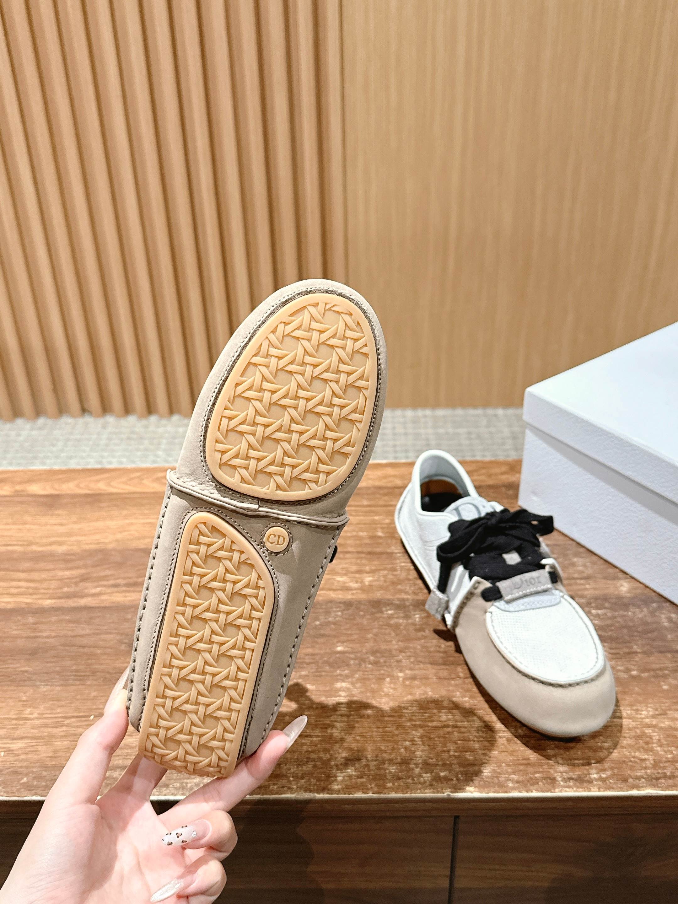 Dior Sneaker