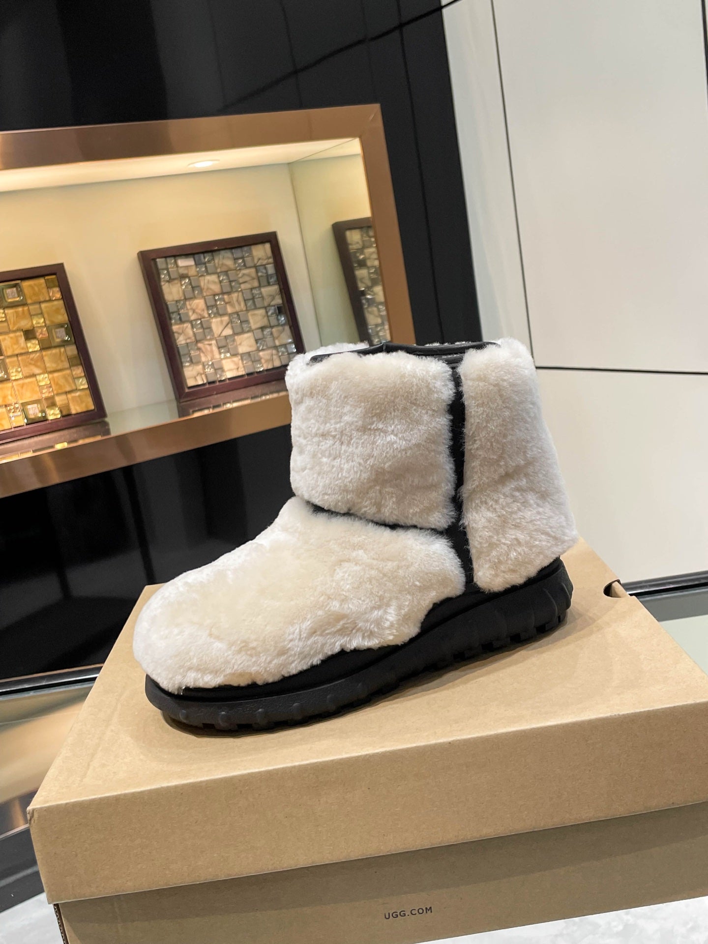Ugg 2025 New