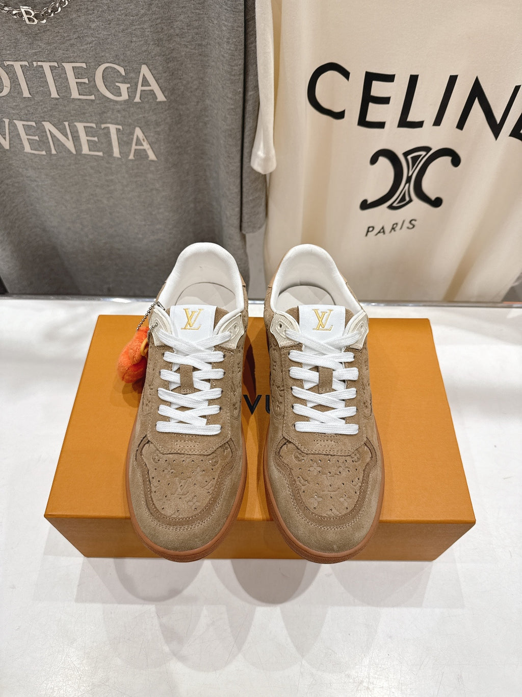 Louis Vuitton Sneaker