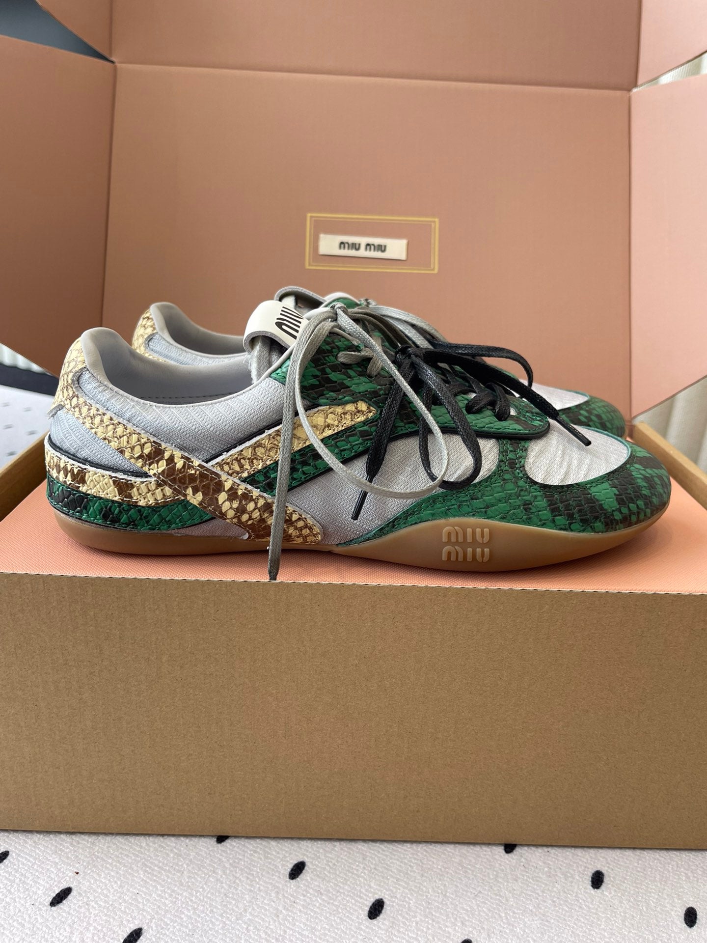 Miu Miu Sneaker