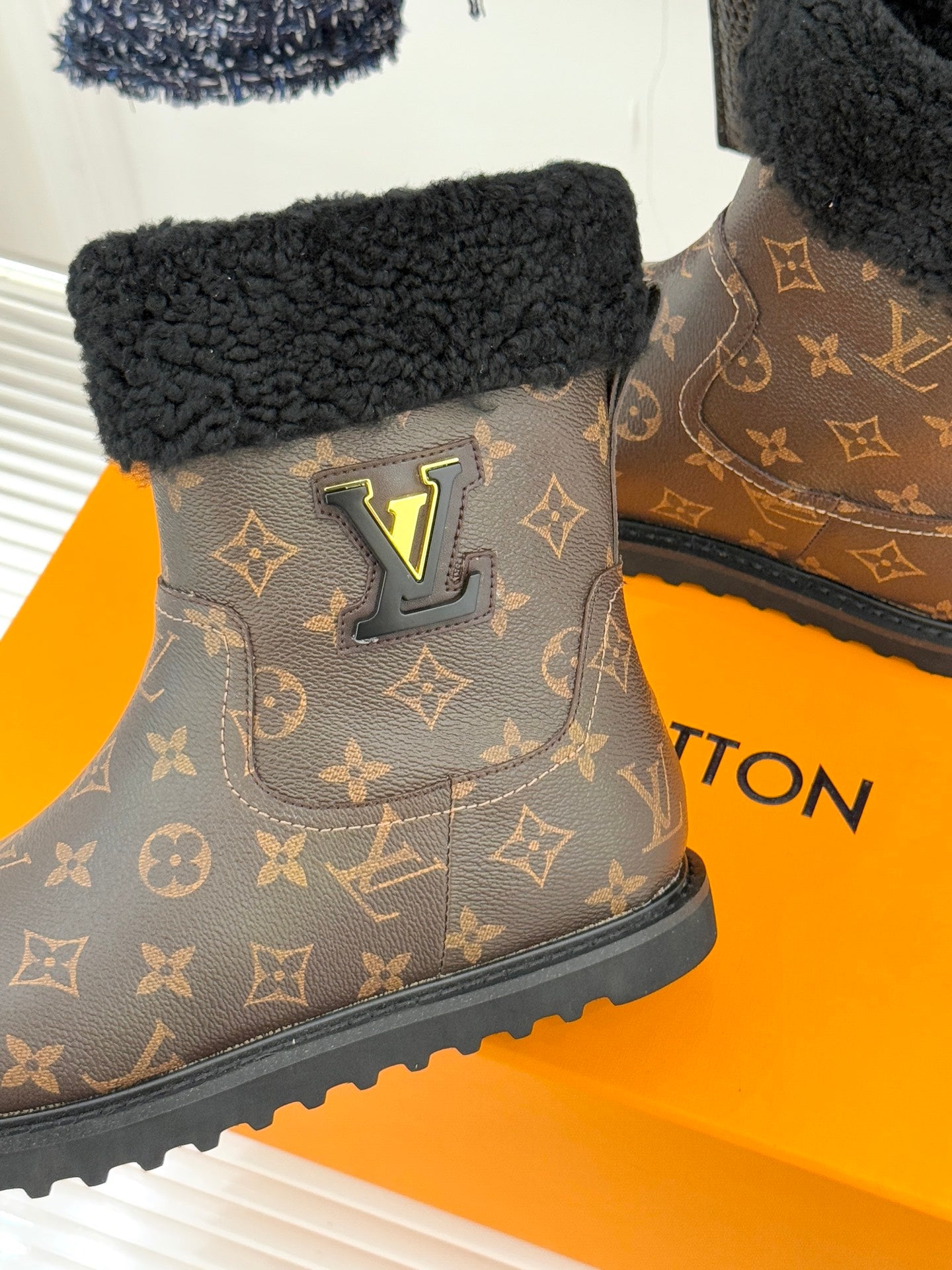 Louis Vuitton Bot