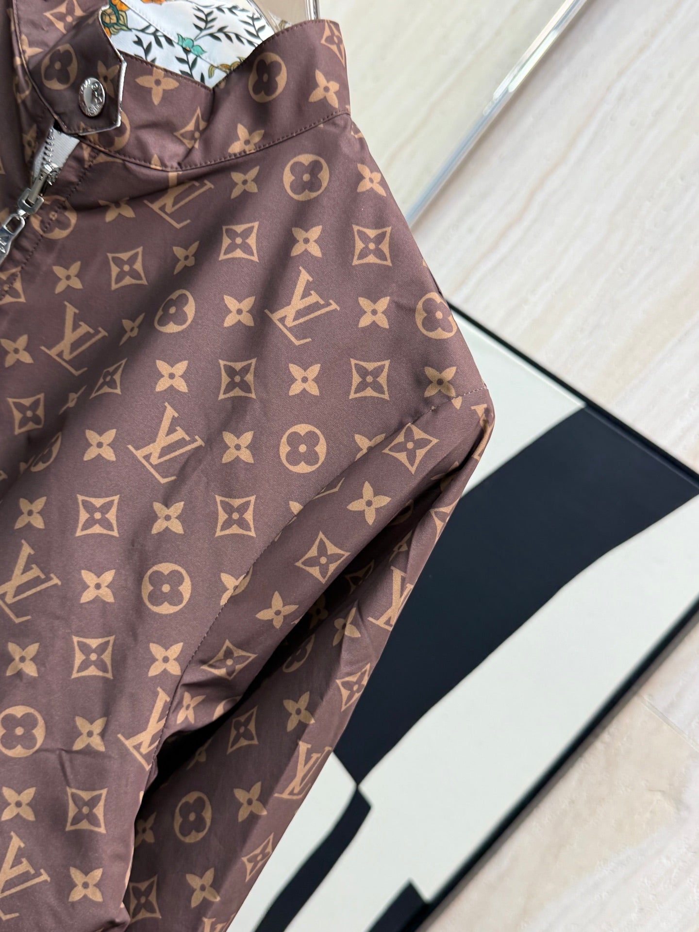 Louis Vuitton İnce Mont