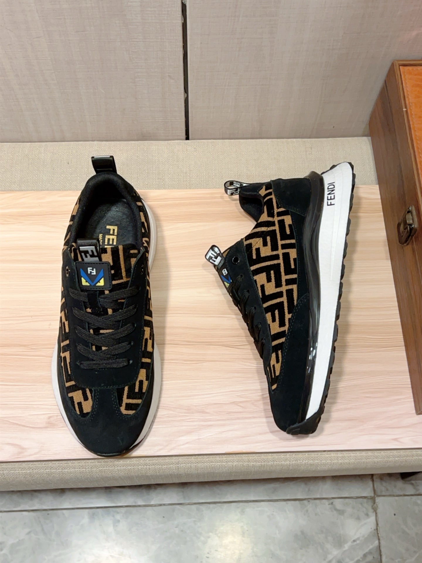Fendi Sneaker