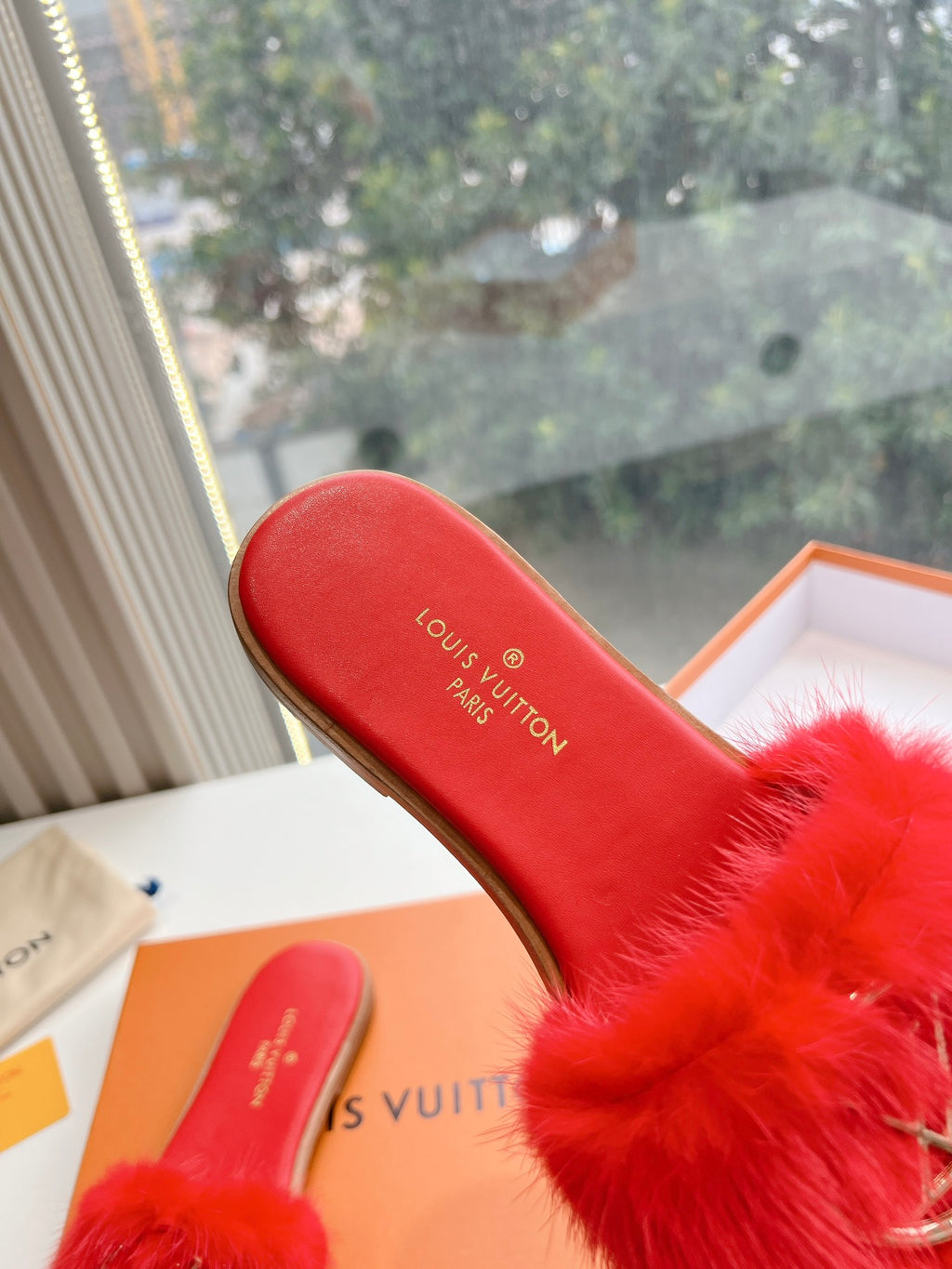 Louis Vuitton Slipper