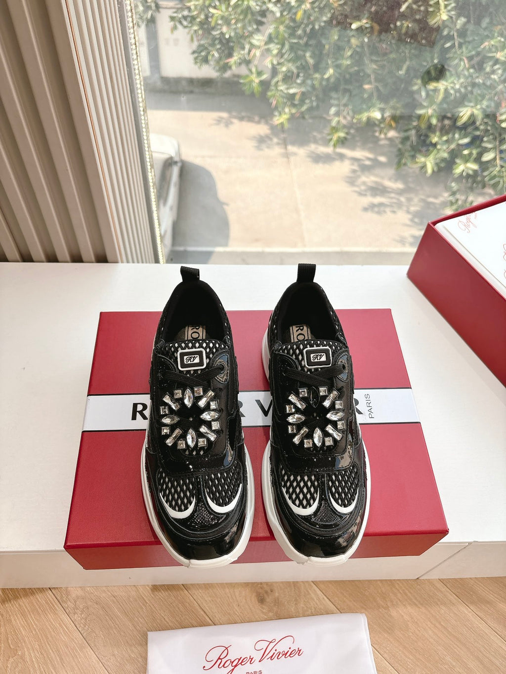 Roger Vivier Sneaker