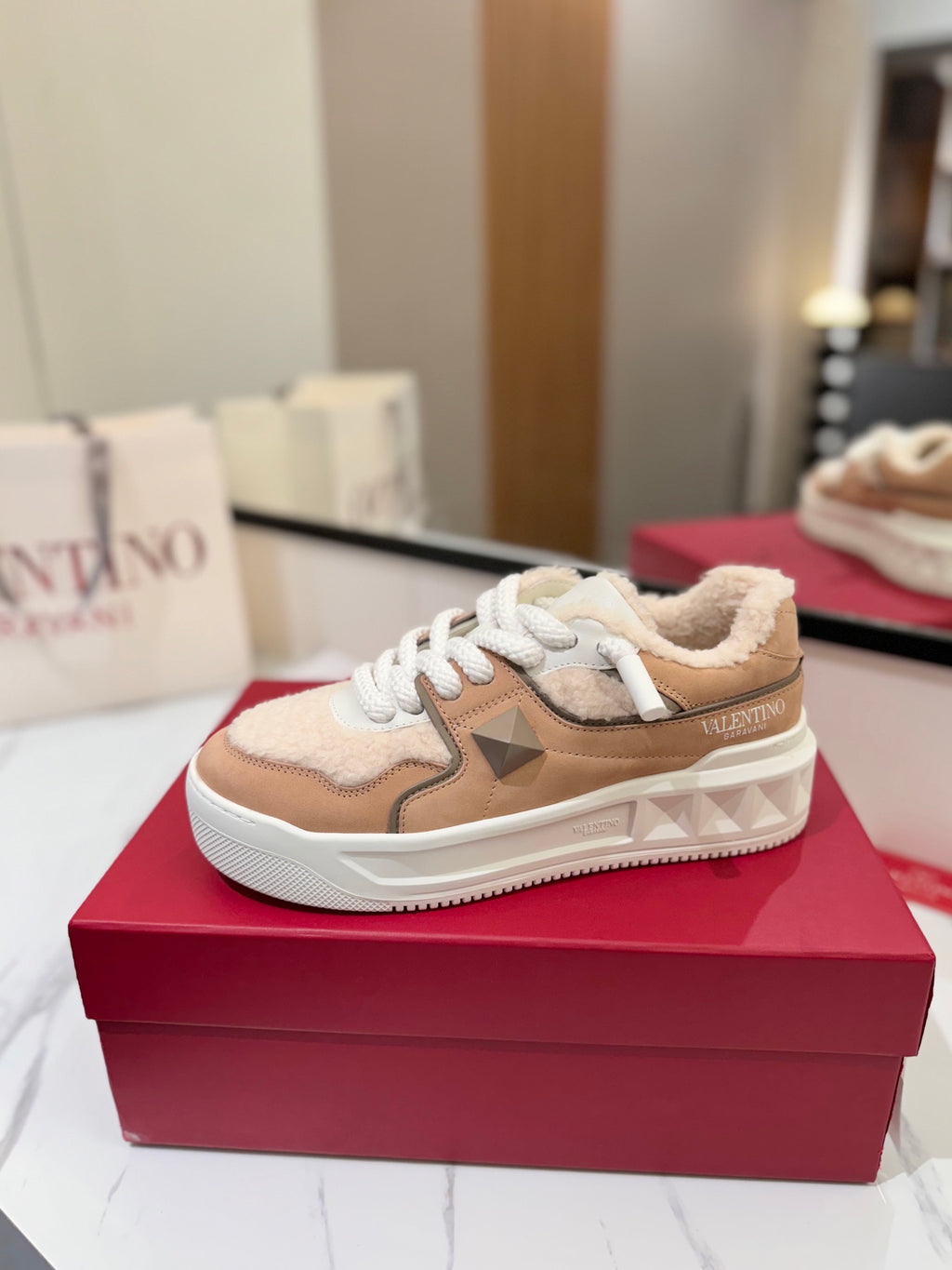 Valentino Sneaker