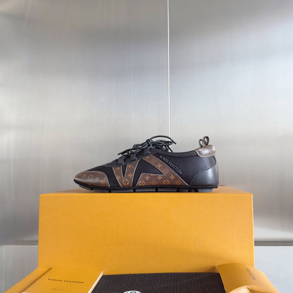 Louis Vuitton Sneaker