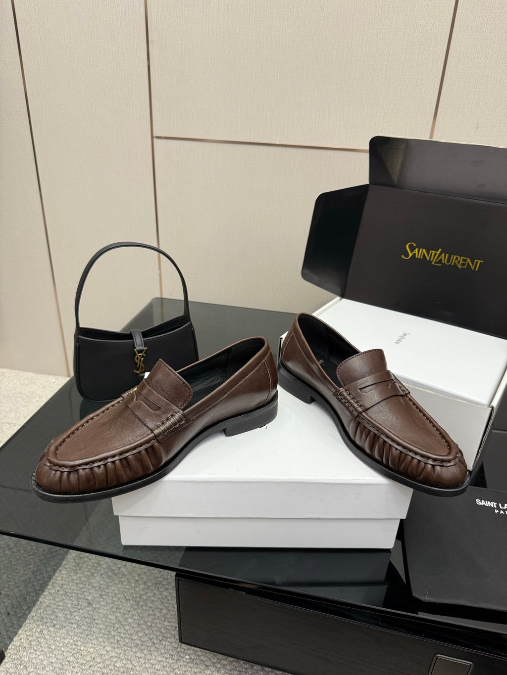 Yves Saint Laurent Loafer