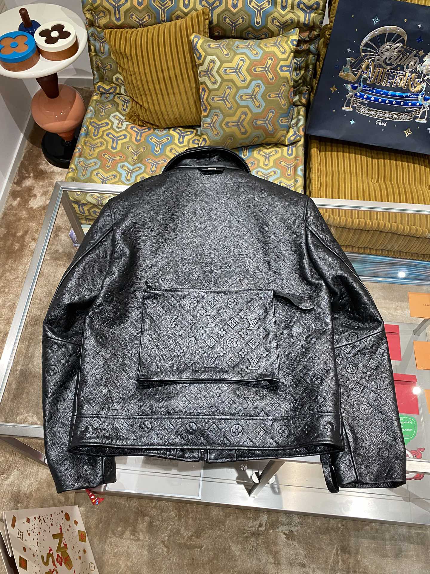 Louis Vuitton Deri Mont