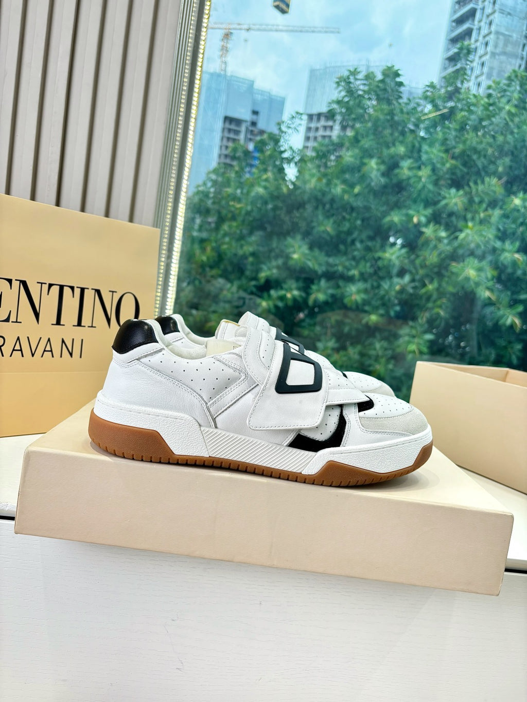 Valentino Sneaker