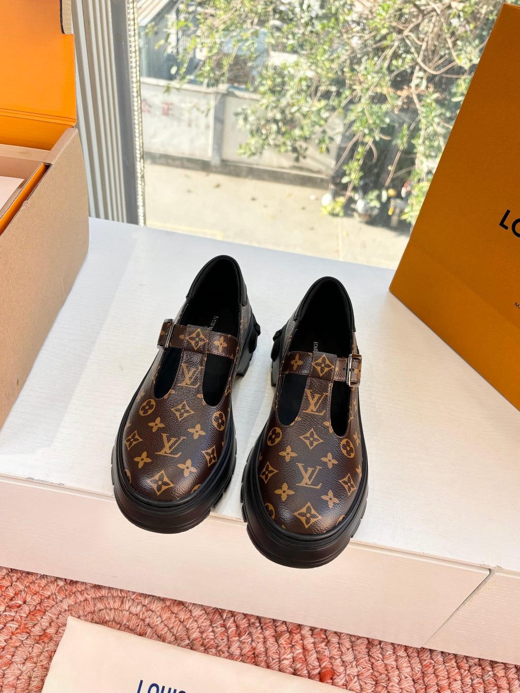 Louis Vuitton Loafer
