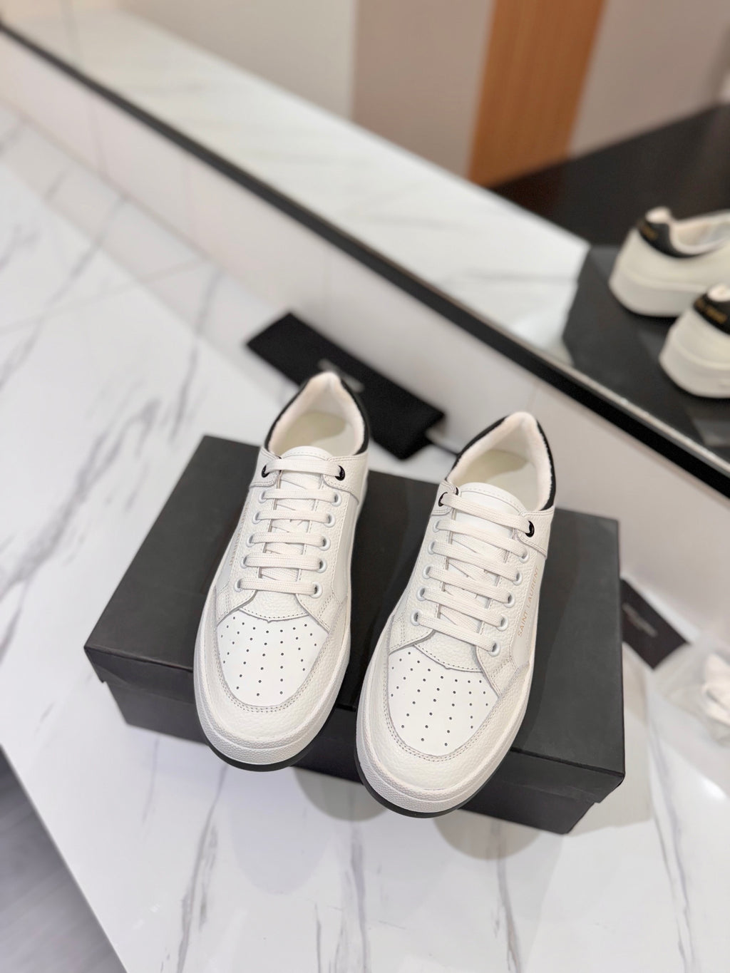 Saint Laurent Sneaker