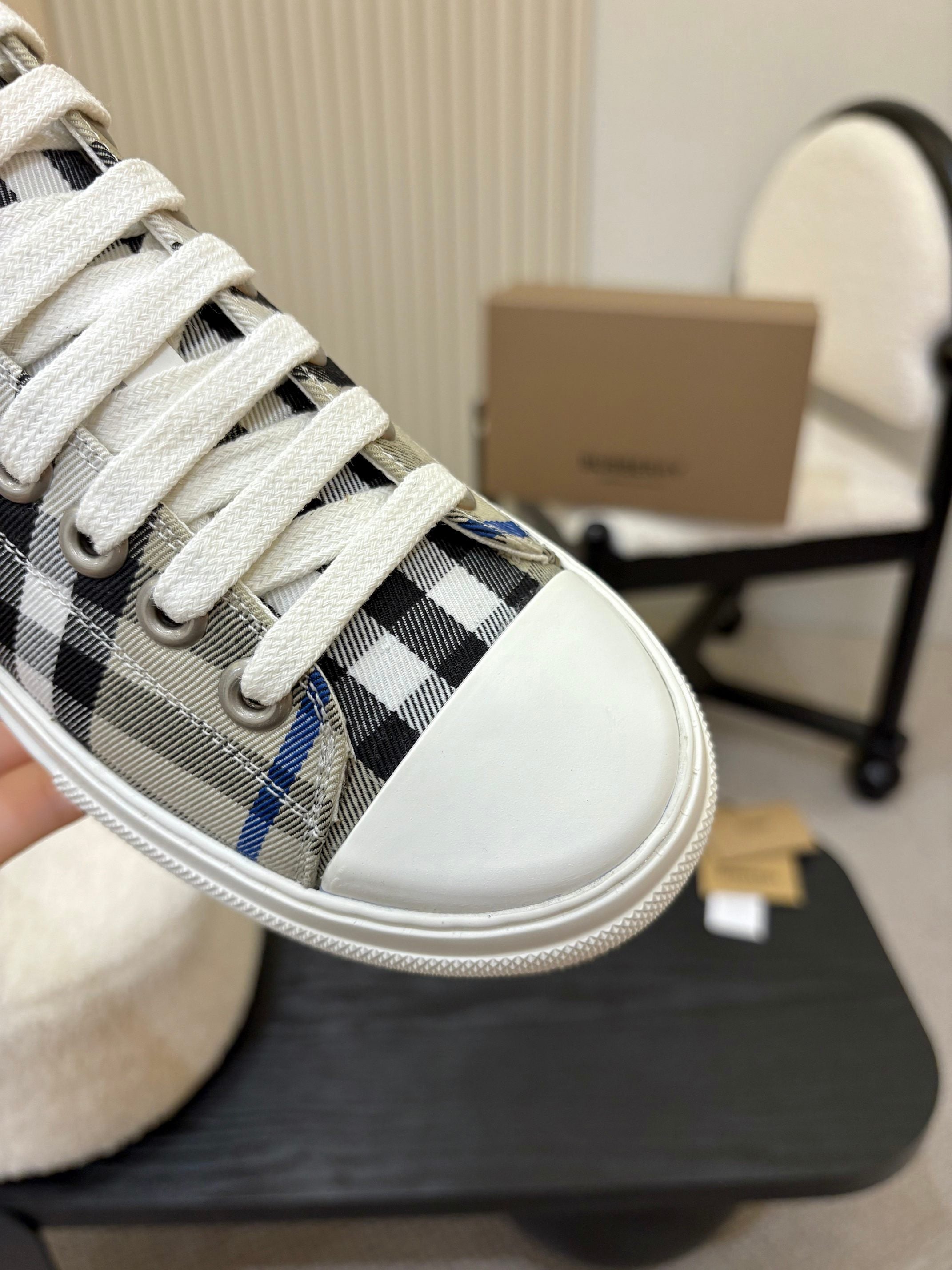 Burberry Sneaker