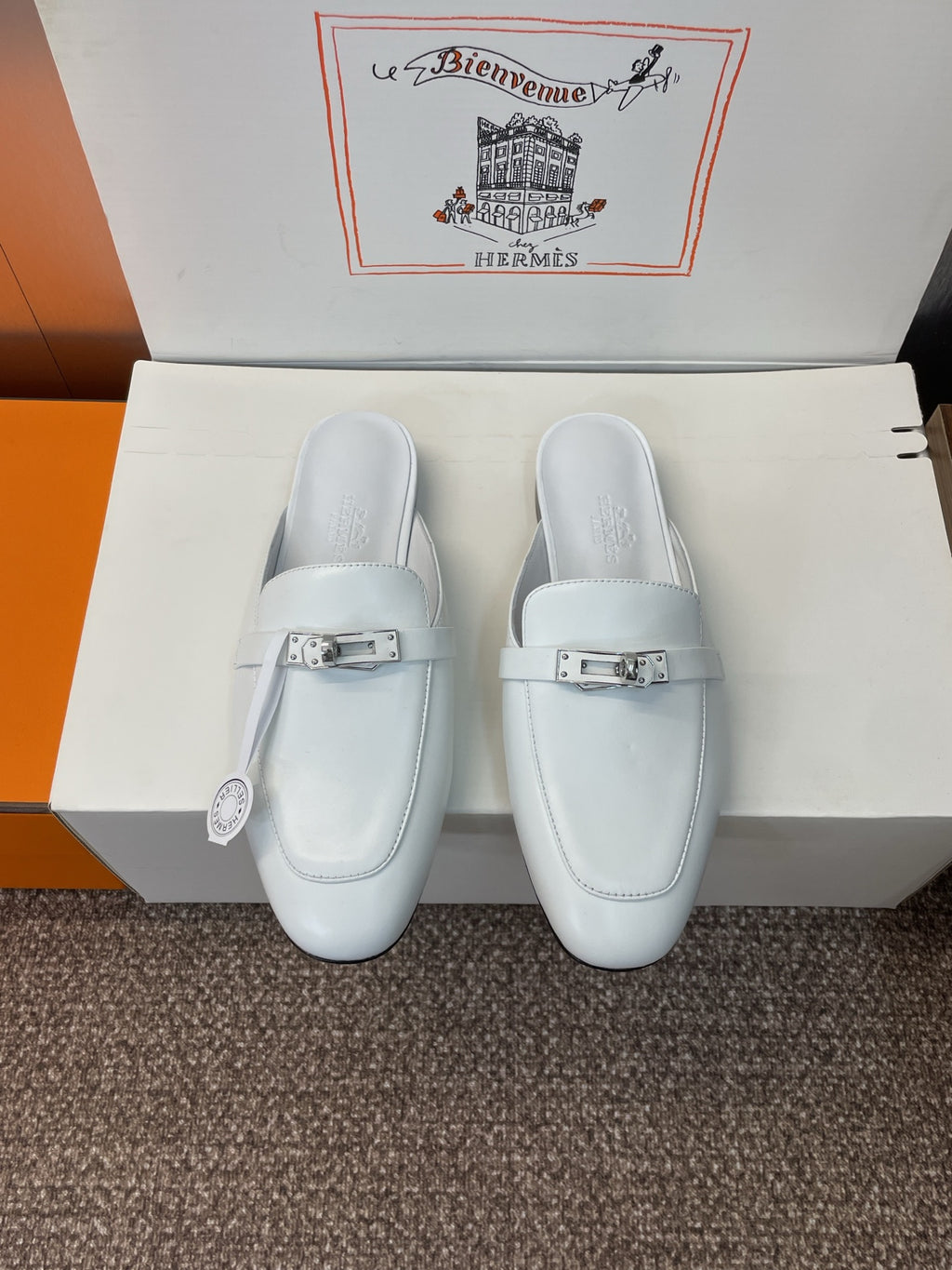 Hermes Slipper