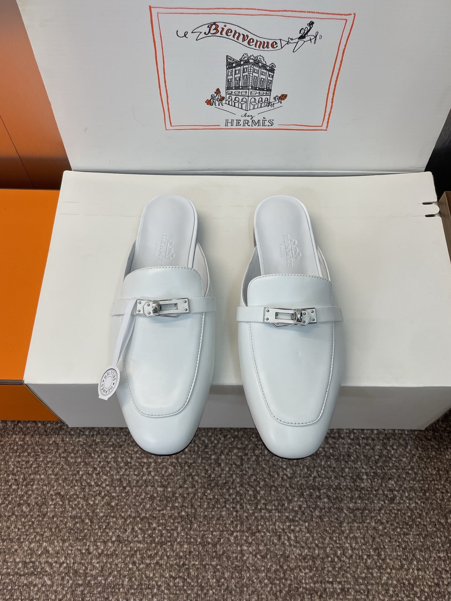 Hermes Slipper