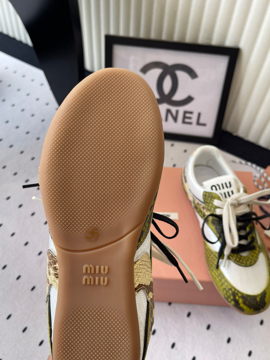 Miu Miu Sneaker