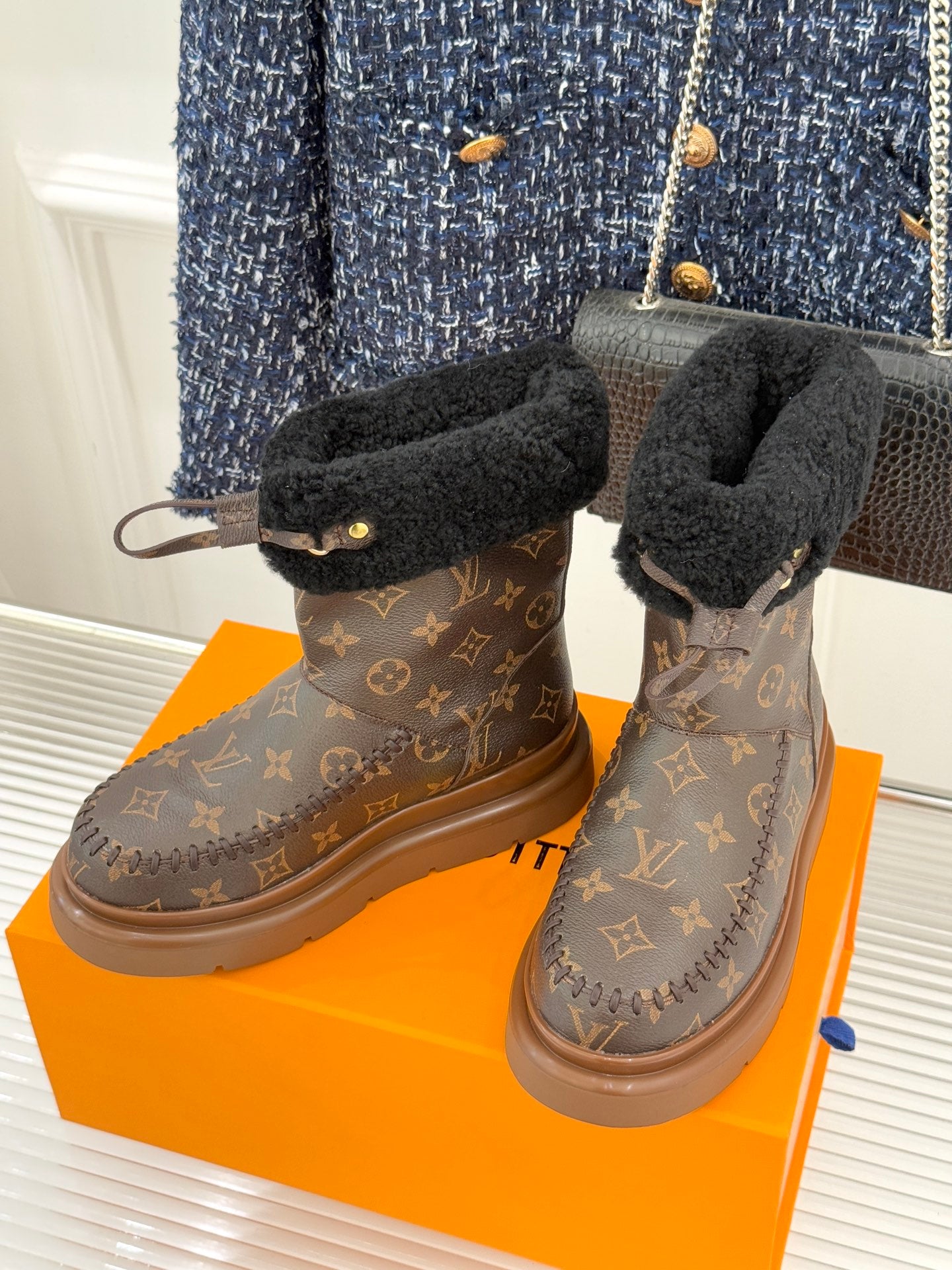 Louis Vuitton Bot