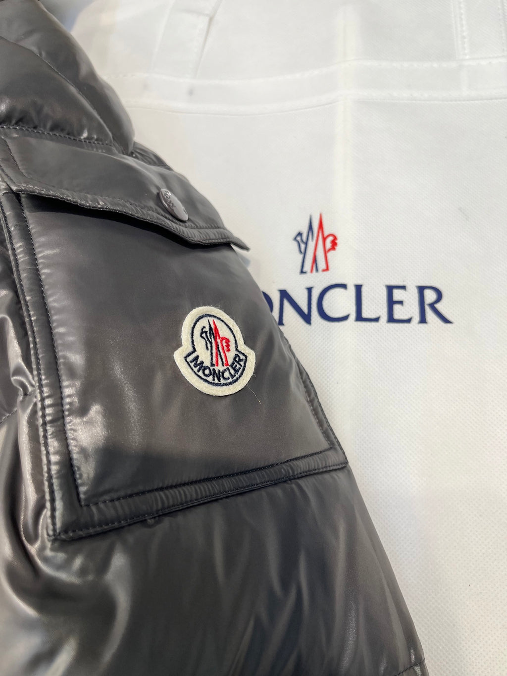 Moncler Mont Unisex