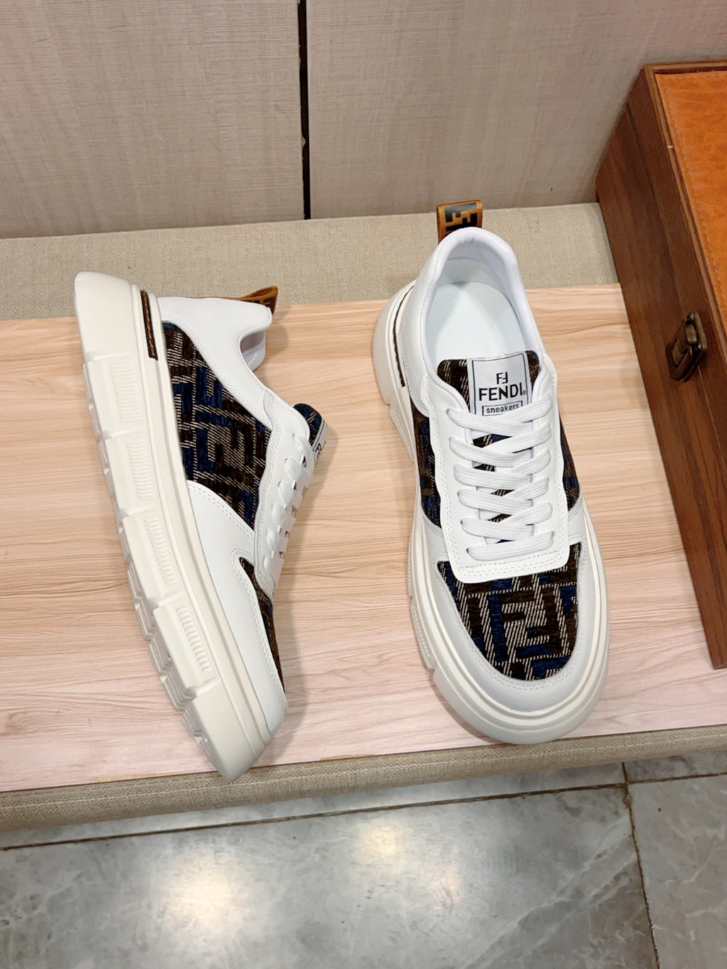 Fendi Sneaker