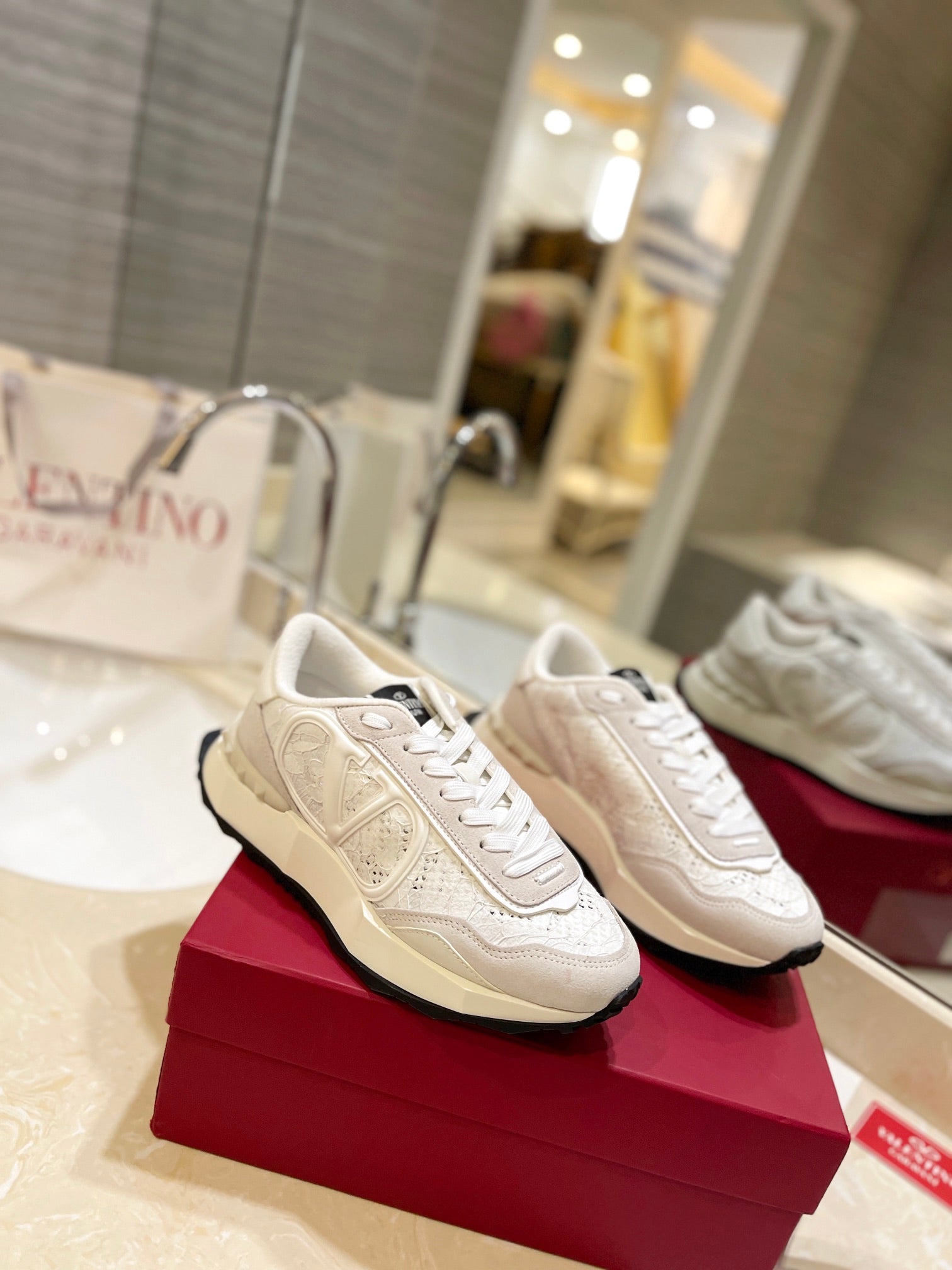 Valentino Sneaker