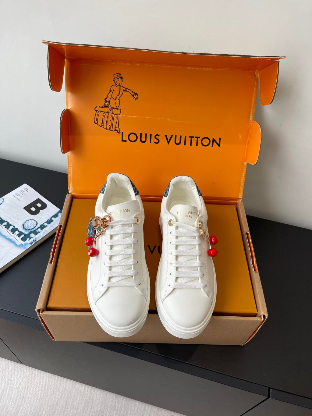 Louis Vuitton Sneaker