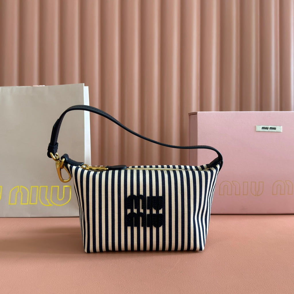 Miu miu bag