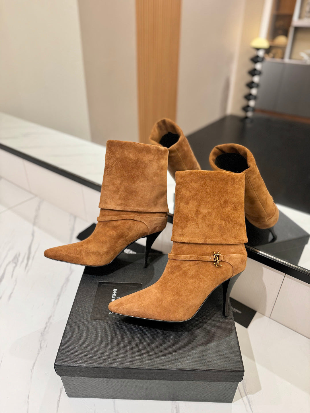 Saint Laurent Çizme