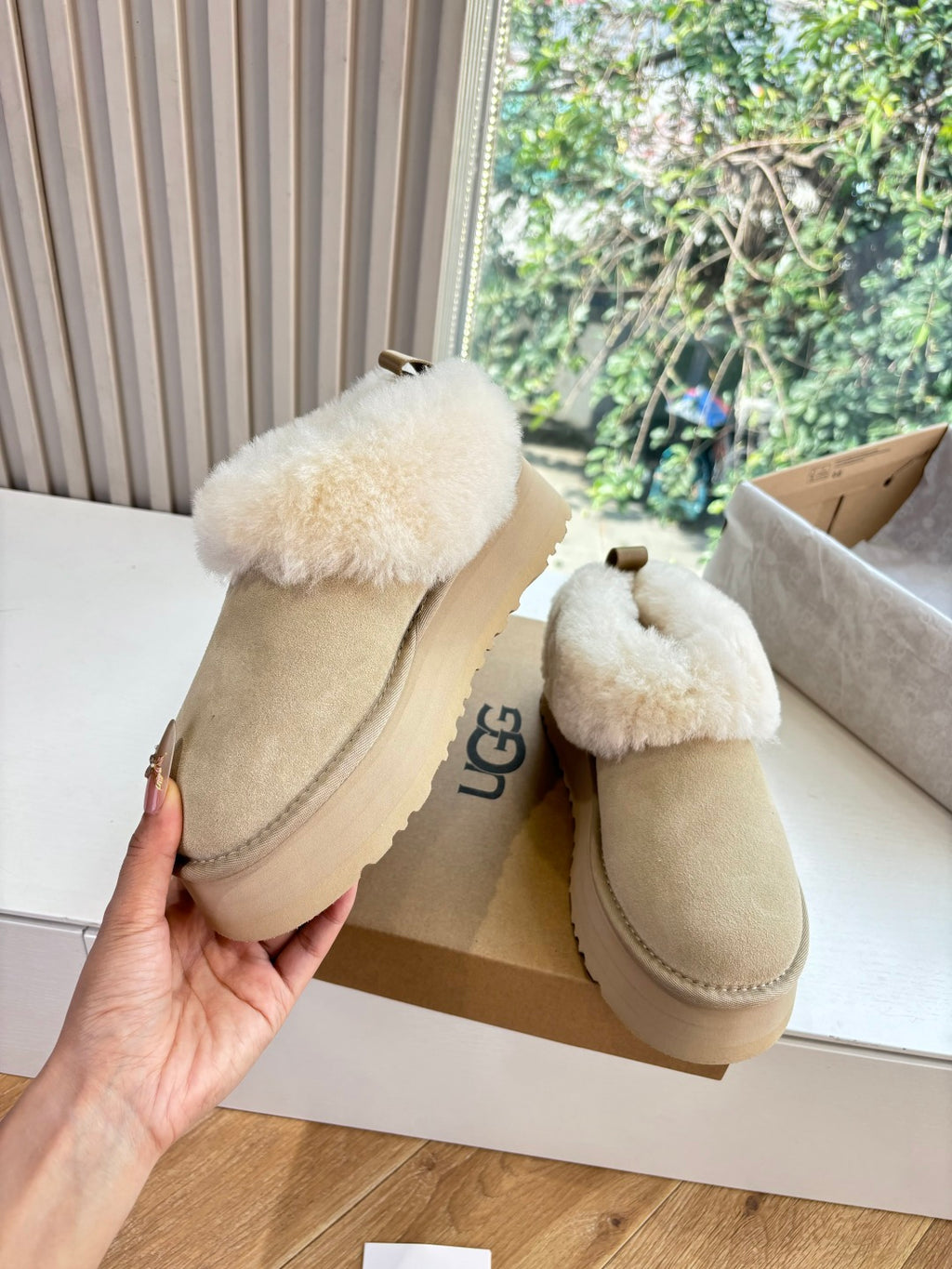 Ugg Boat