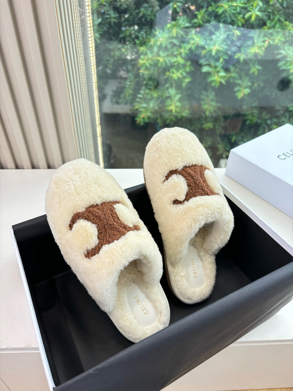 Celine Slipper