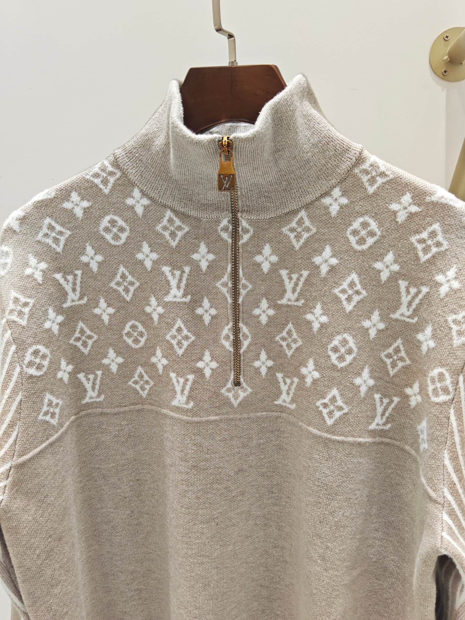 Louis Vuitton Hırka