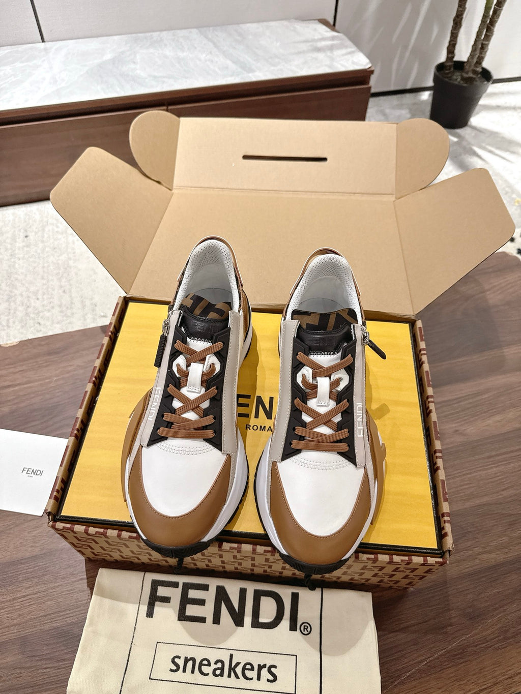 Fendi Sneaker