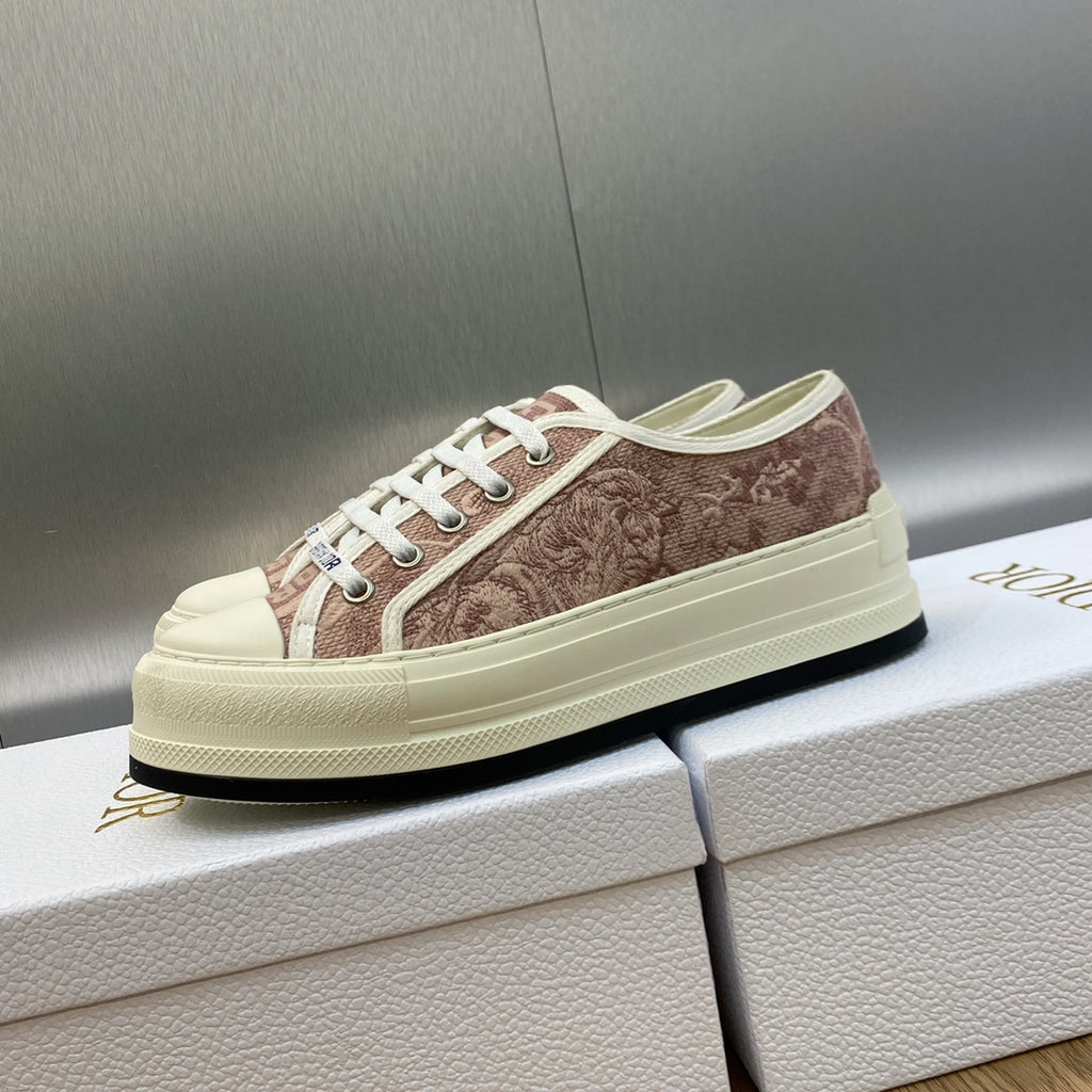 Dior Sneaker