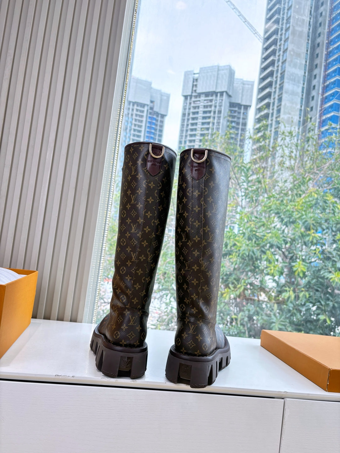 Louis Vuitton Çizme